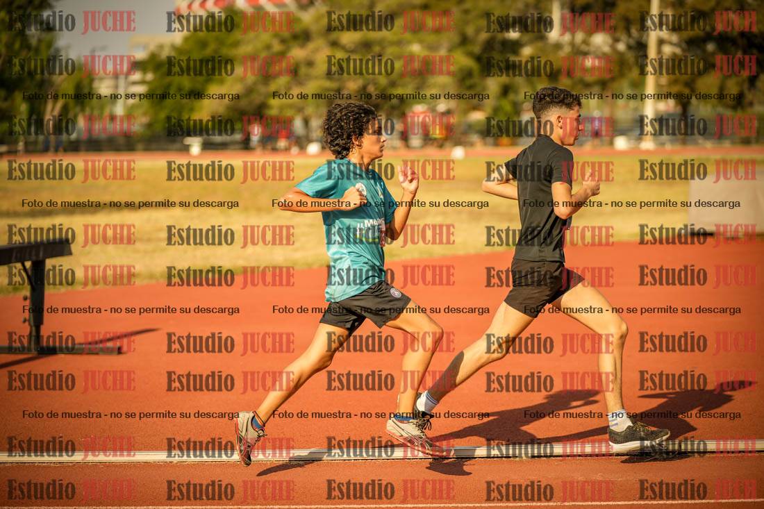 Fotos de los 1500 m llanos de varones
