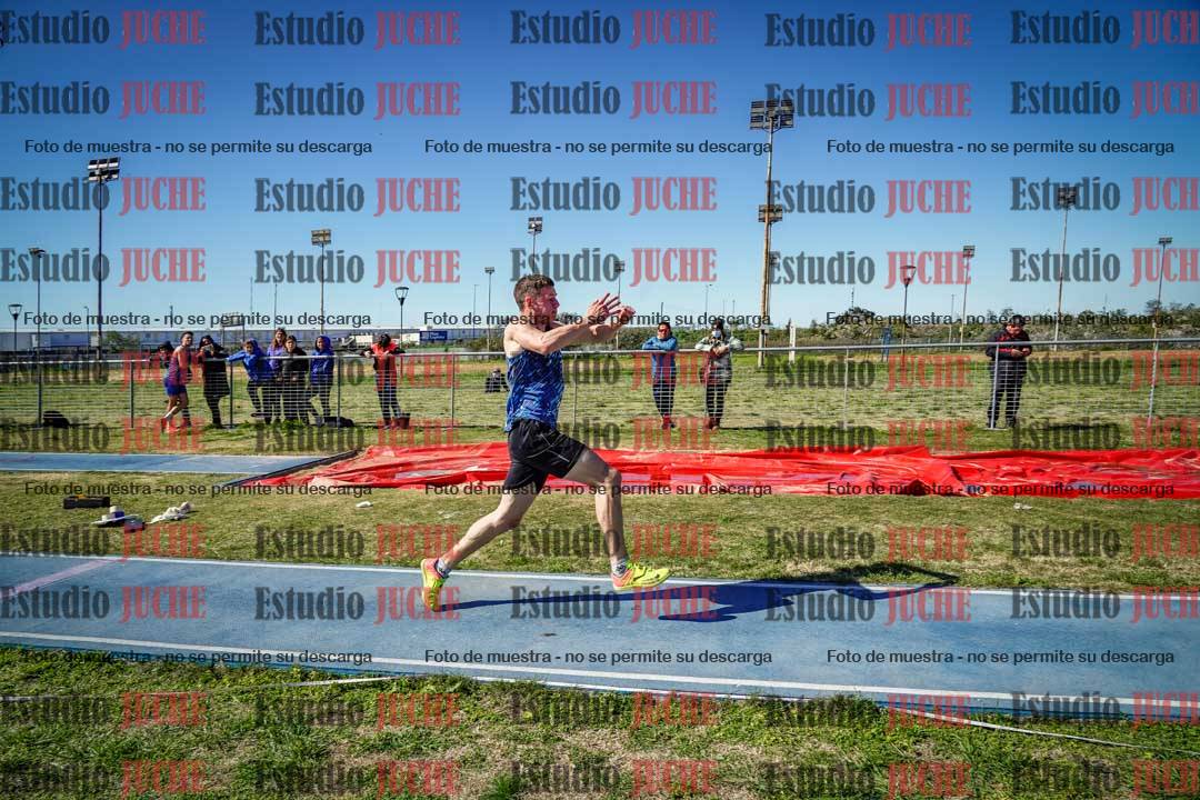 Fotos del salto triple de varones