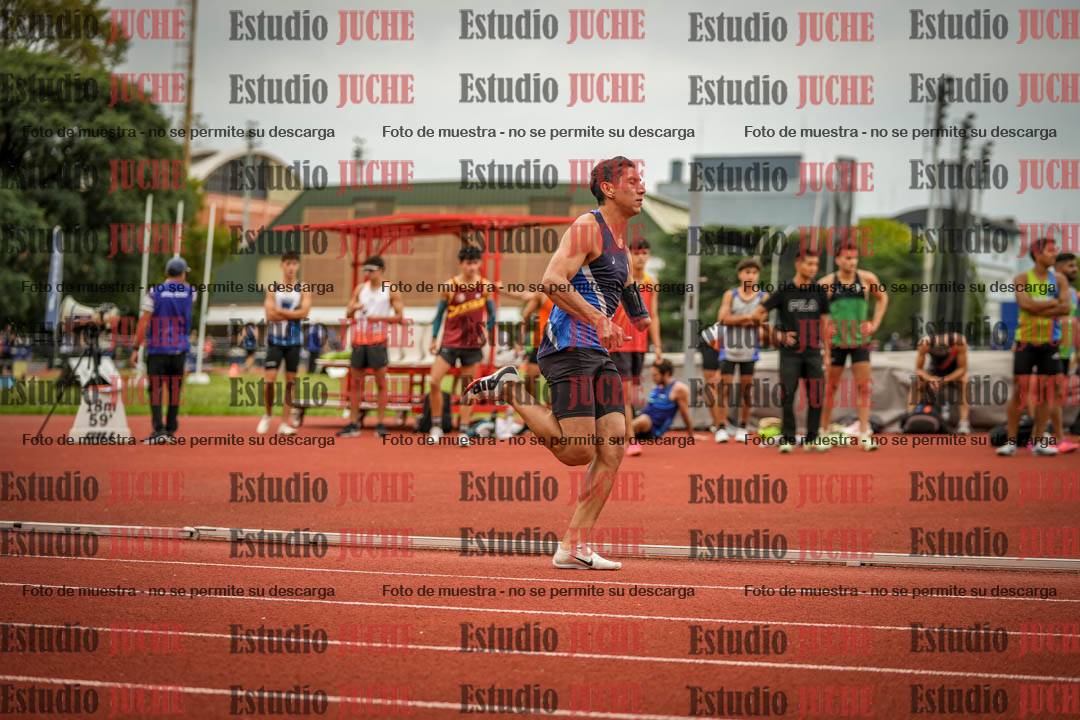Fotos de los 400 m llanos de varones