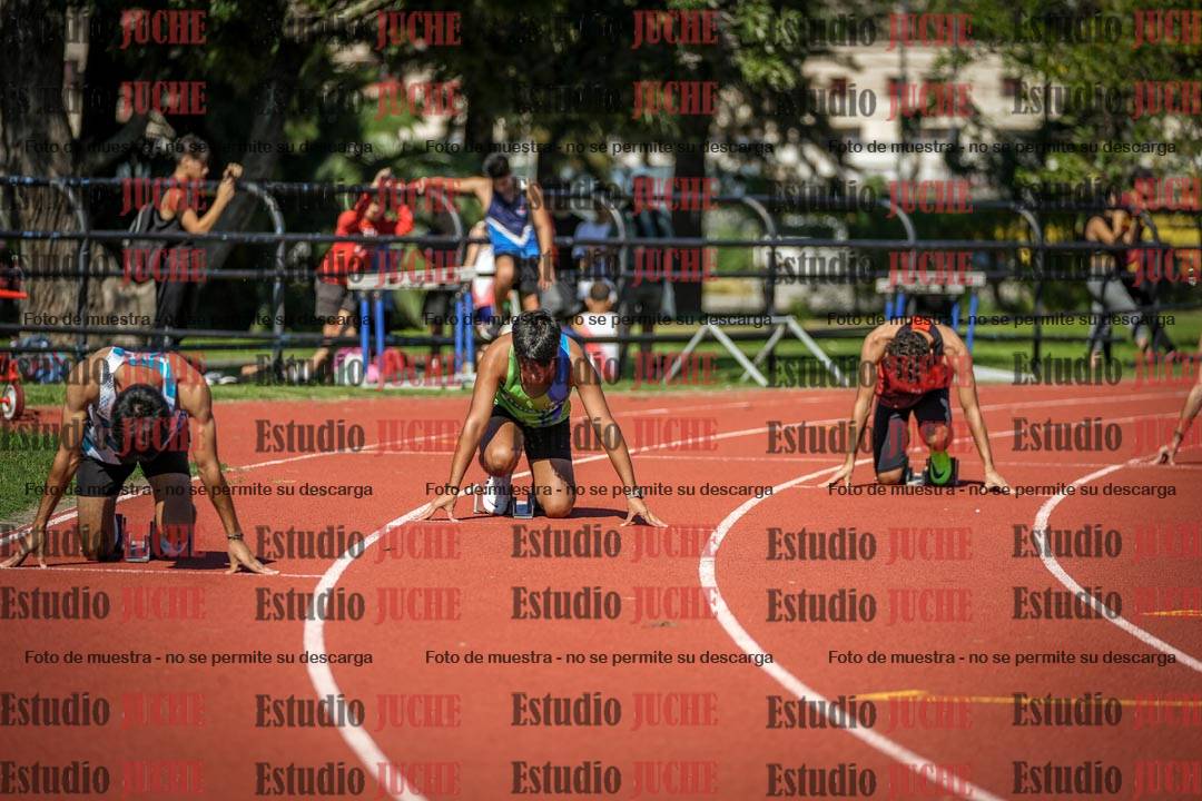 Fotos de los 200 m llanos de varones