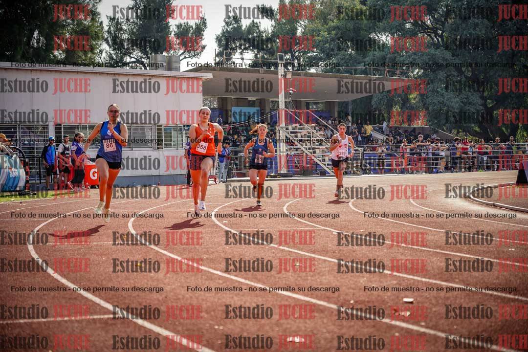 Fotos de los 800 m llanos de mujeres - heptatlón 7