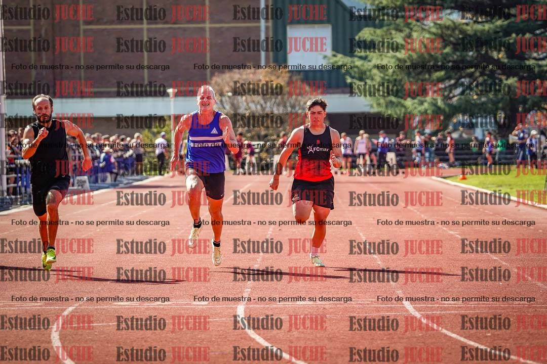 Fotos de los 100 m llanos de varones