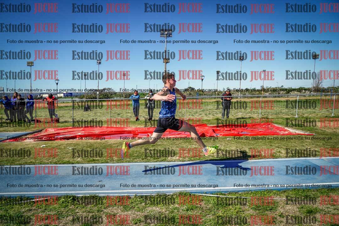 Fotos del salto triple de varones