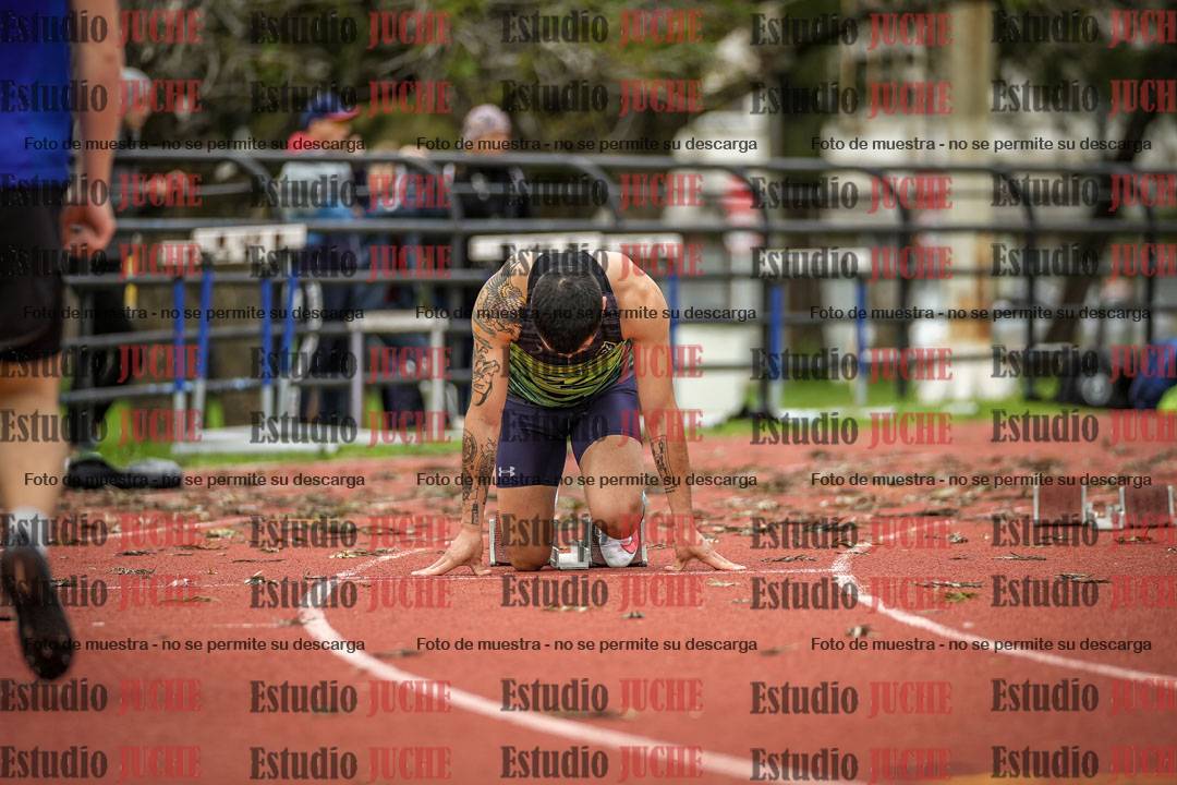 Fotos de los 200 m llanos de varones