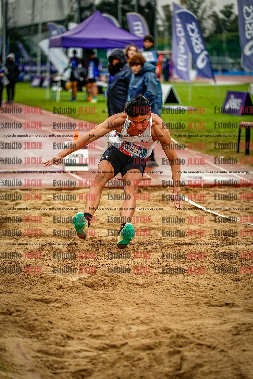 Fotos del salto en largo de varones - decatlón 2