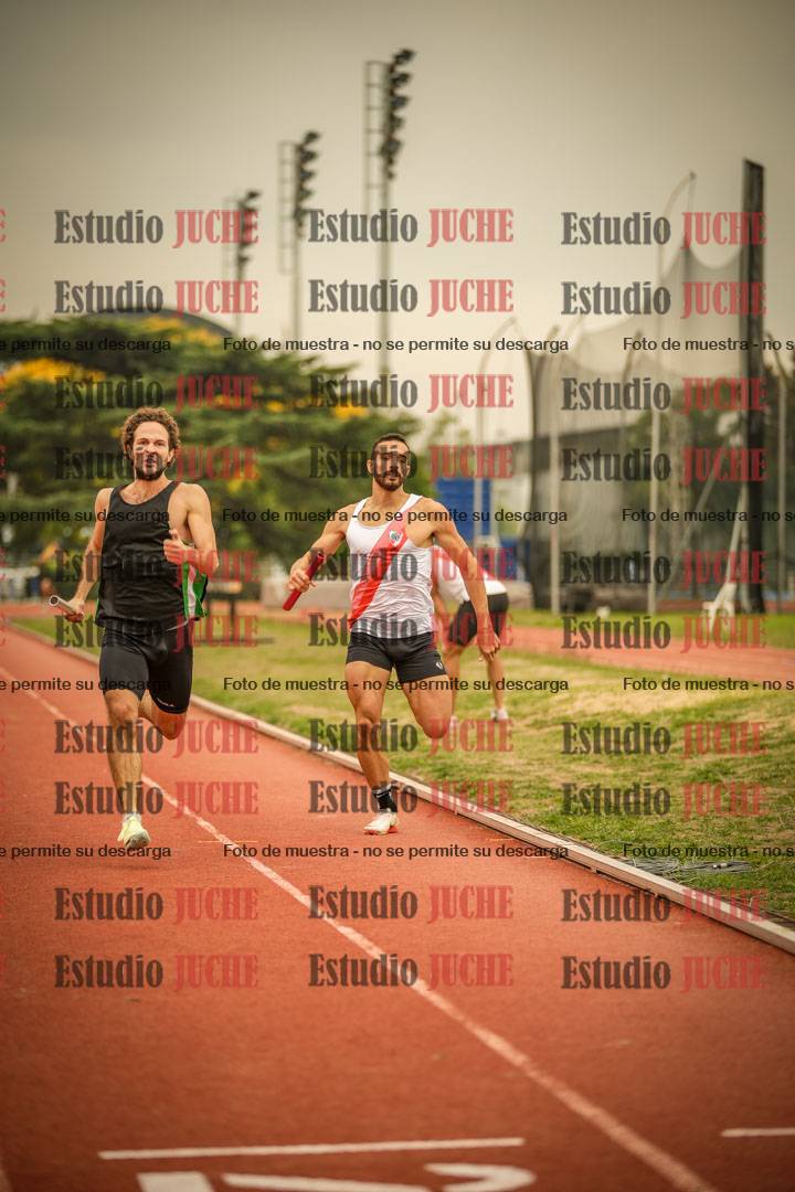 Fotos de las Postas 4x400 m de varones