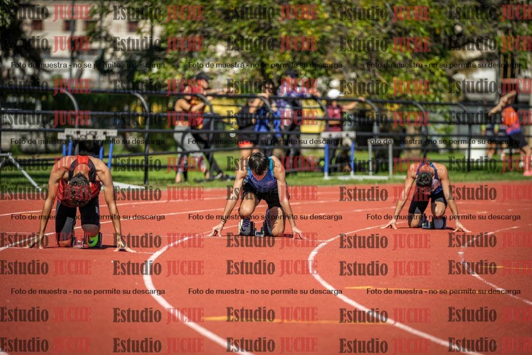 Fotos de los 200 m llanos de varones