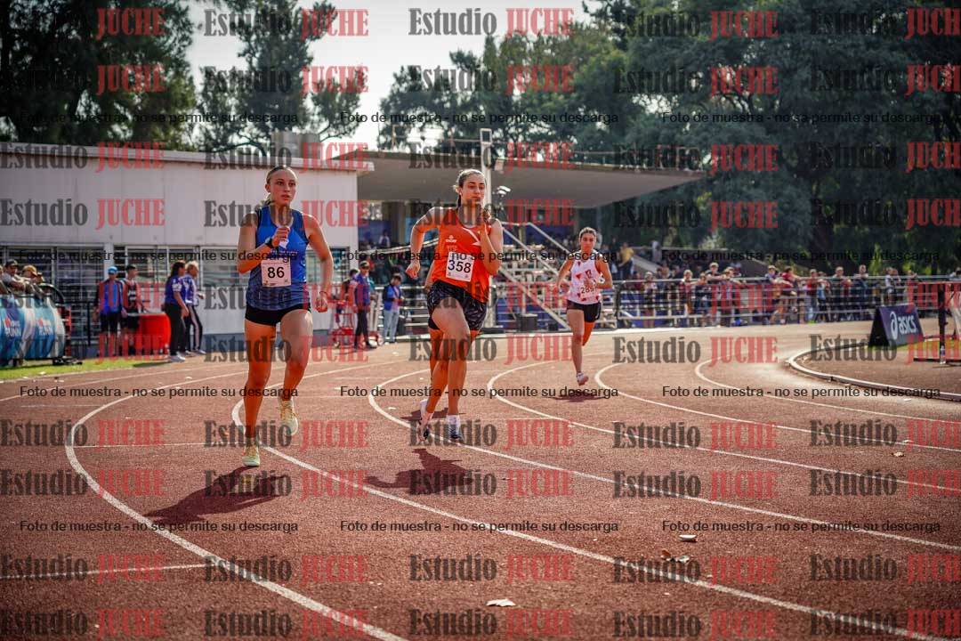 Fotos de los 800 m llanos de mujeres - heptatlón 7
