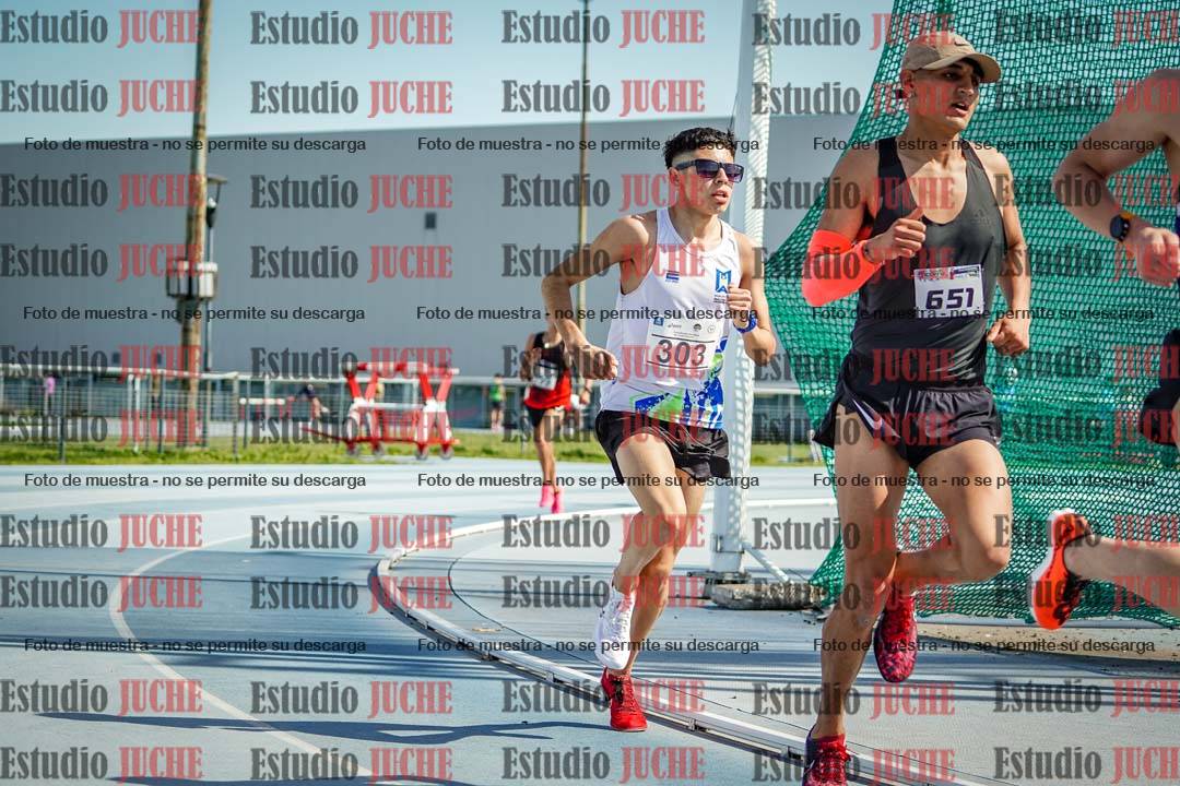 Fotos de los 3000 m llanos de varones