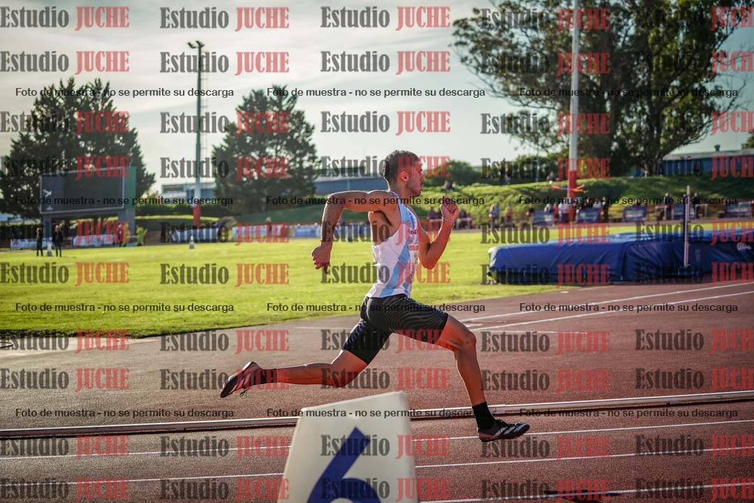 Fotos de los 400 m con vallas de varones - FINAL