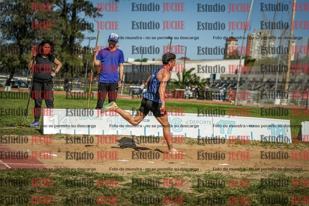 Fotos del salto triple de varones