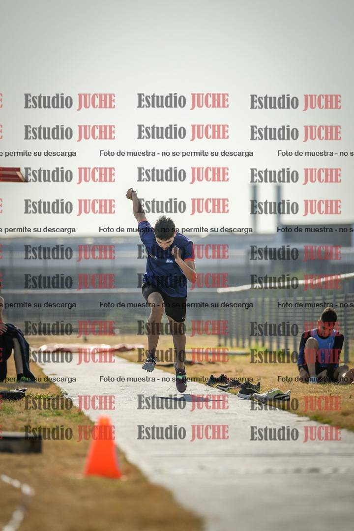 Fotos del salto triple de varones