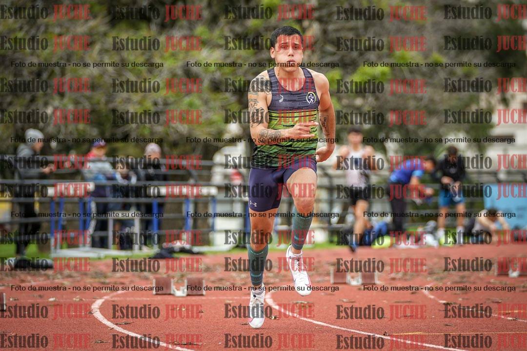 Fotos de los 200 m llanos de varones
