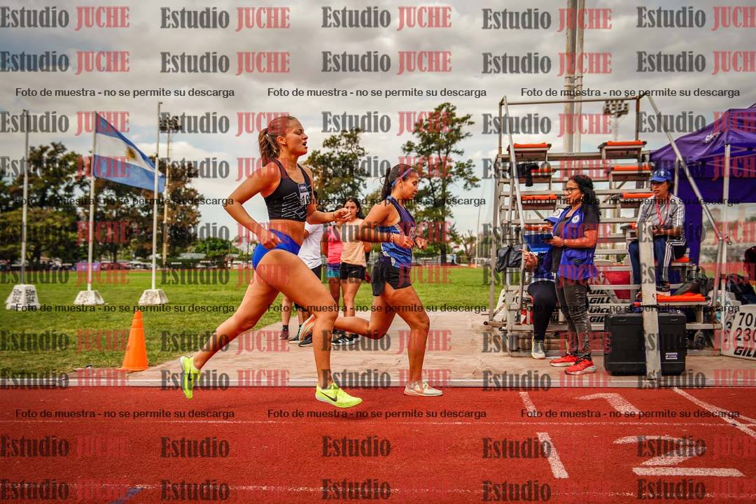 Fotos de los 800 m de mujeres