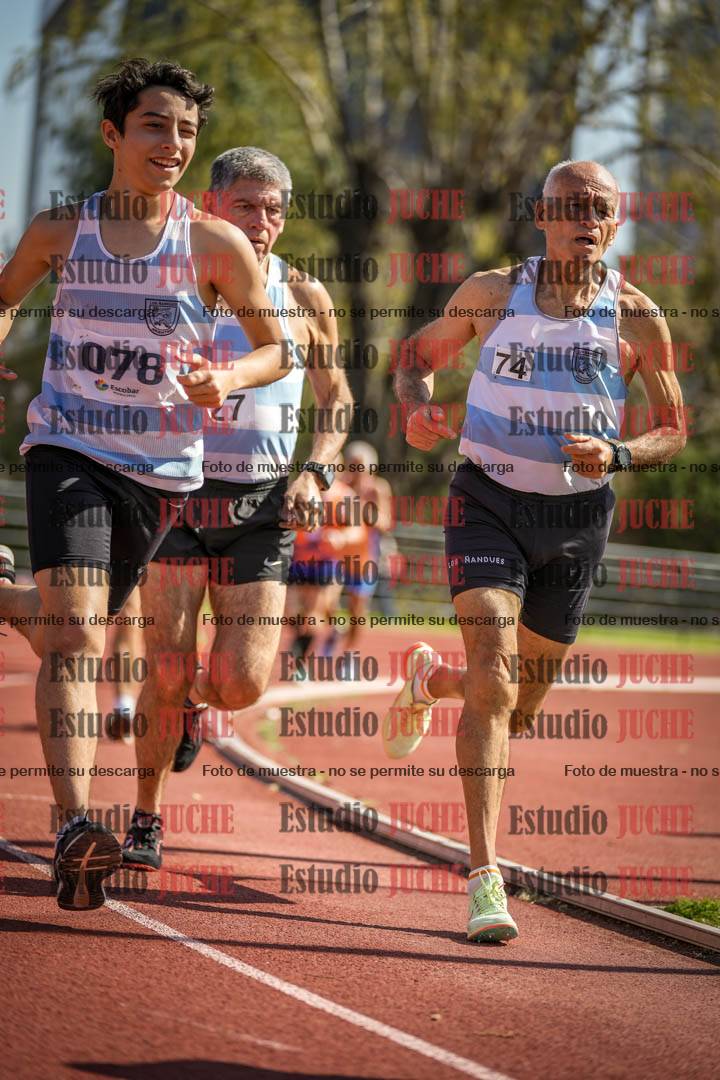 Fotos de los 1500 m llanos de varones