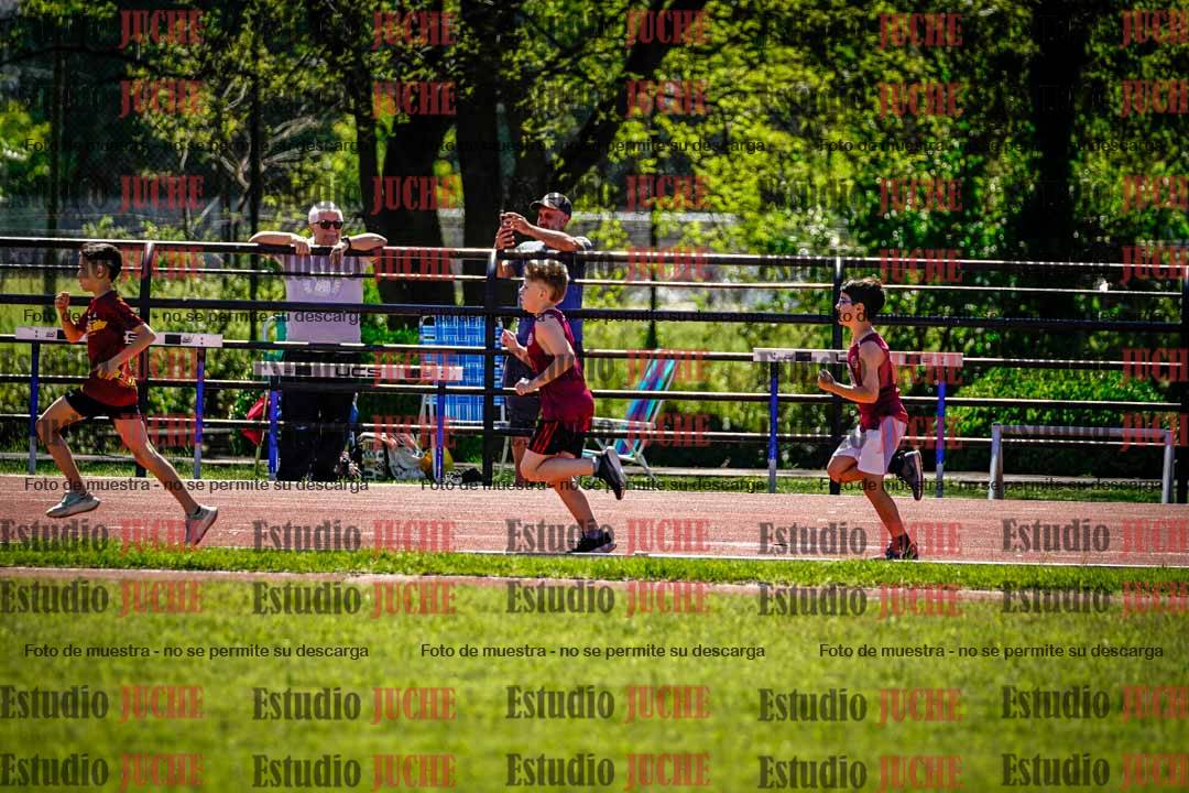 Fotos de los 1000 m llanos de varones