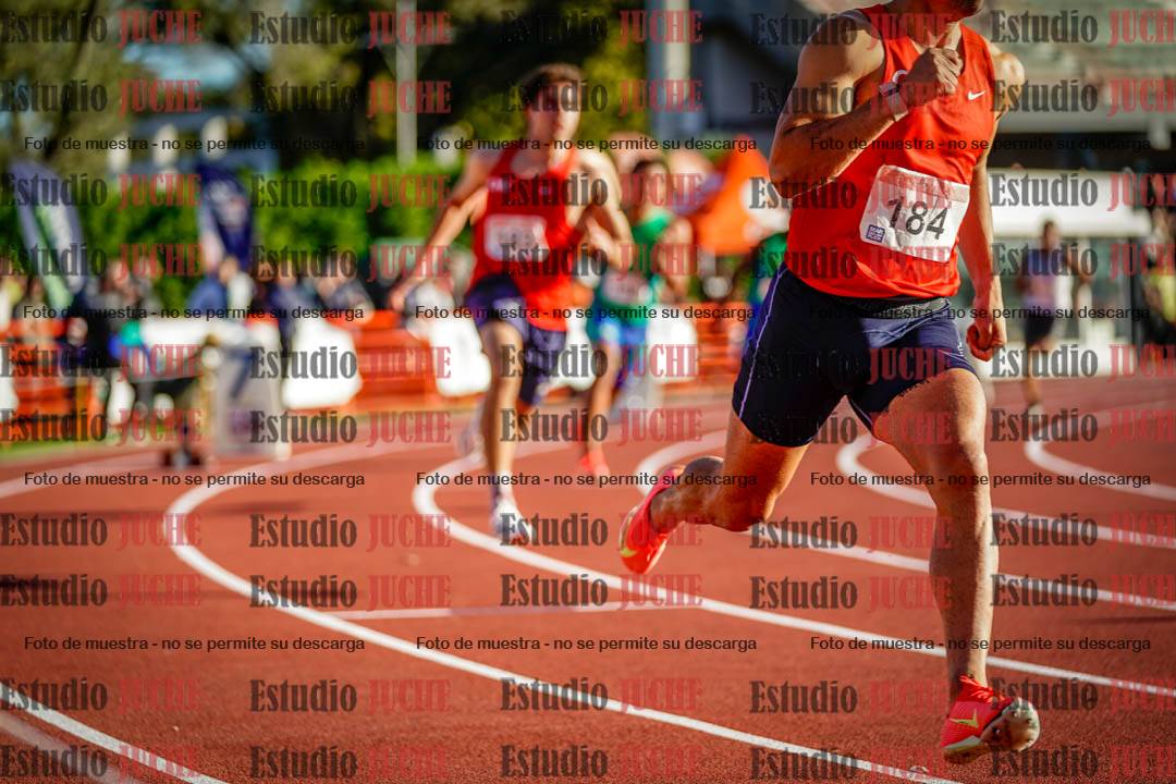 Fotos de los 400 m con vallas de varones - FINAL