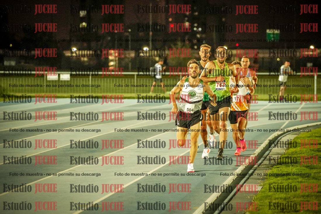 Fotos de los 3000 m llanos de varones