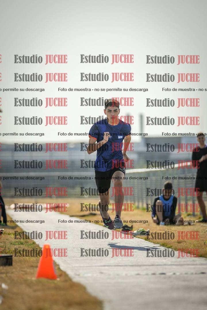 Fotos del salto triple de varones