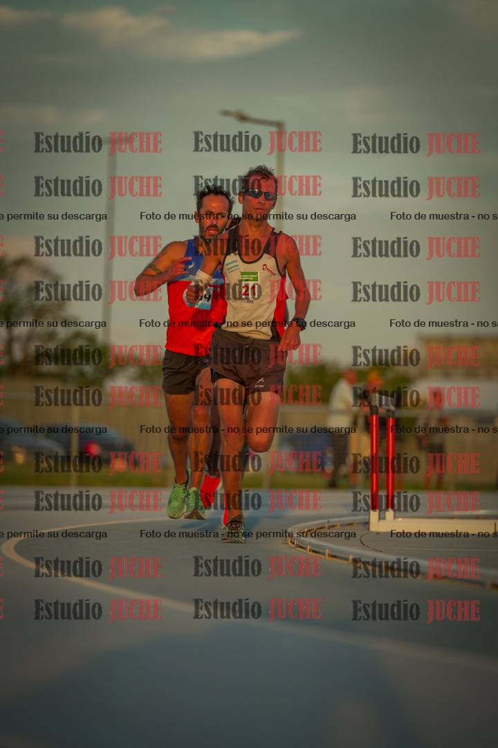 Fotos de los 3000 m llanos de varones