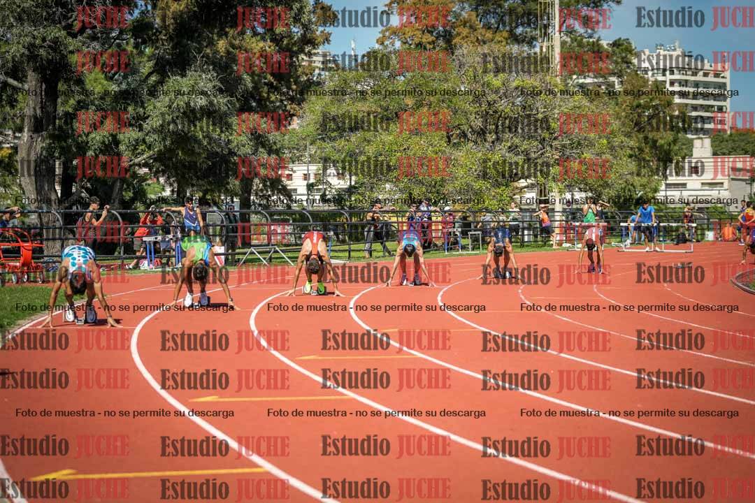 Fotos de los 200 m llanos de varones