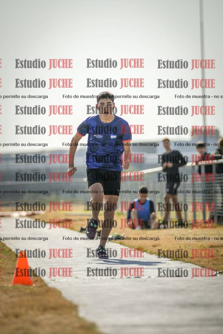 Fotos del salto triple de varones