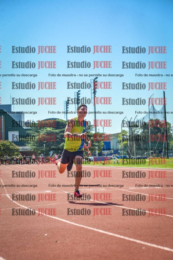 Fotos de los 100 m llanos de varones