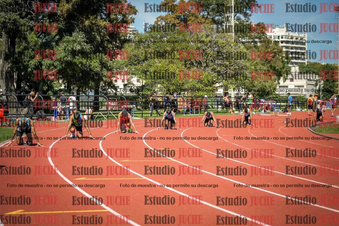 Fotos de los 200 m llanos de varones