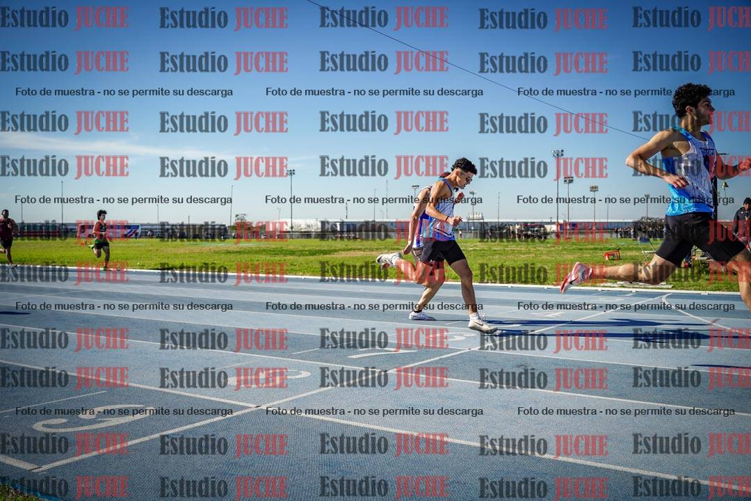 Fotos de los 400 m llanos de varones