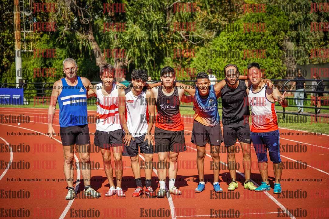 Fotos de algunos podios y extras