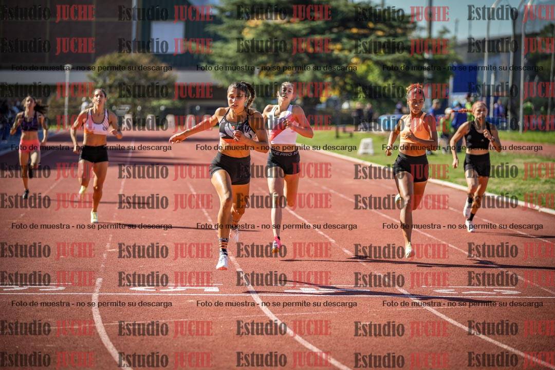 Fotos de los 400 m llanos de mujeres