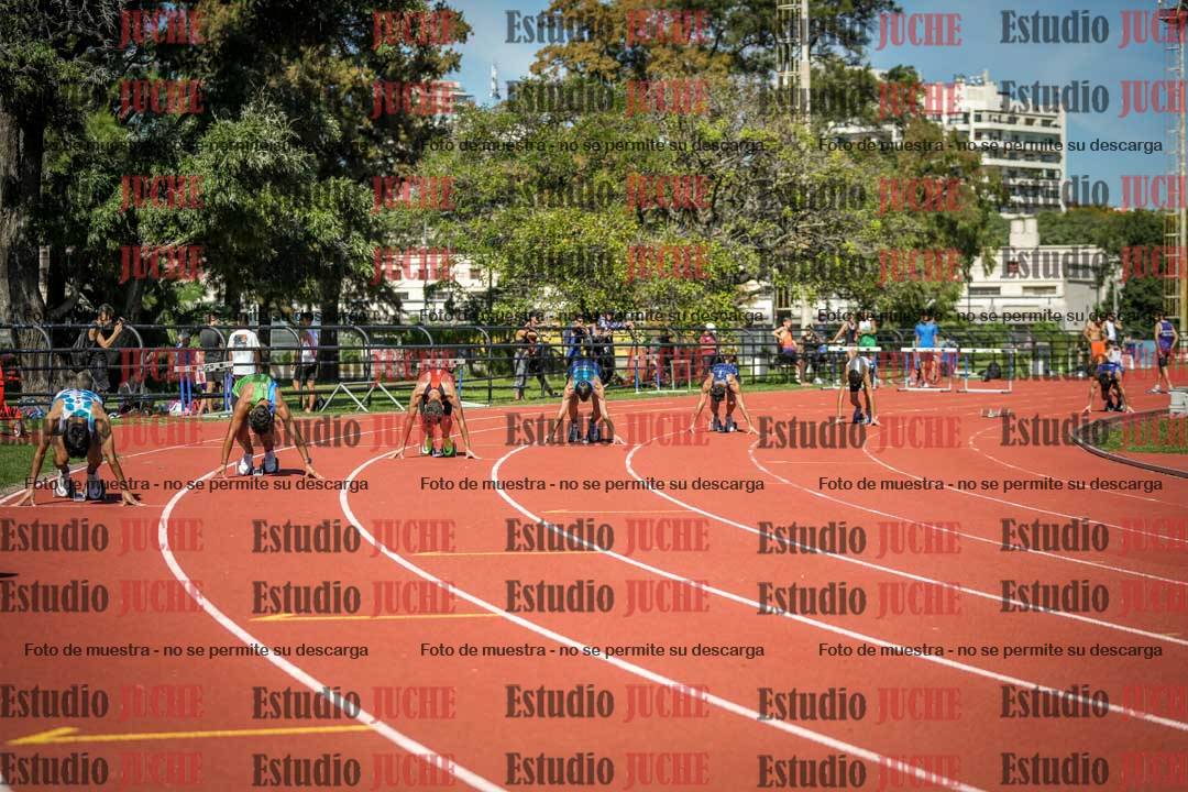 Fotos de los 200 m llanos de varones