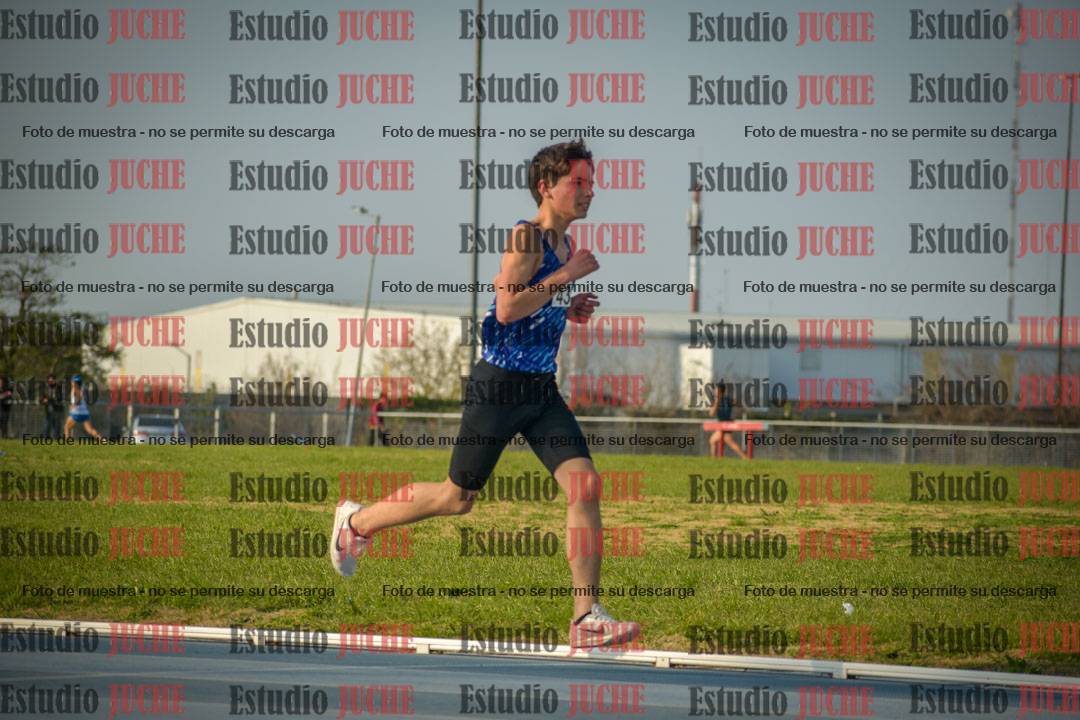 Fotos de los 3000 m llanos de varones