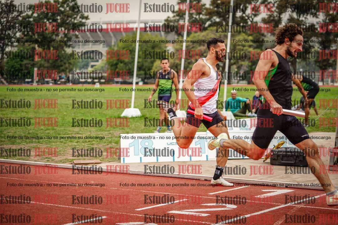 Fotos de las Postas 4x400 m de varones