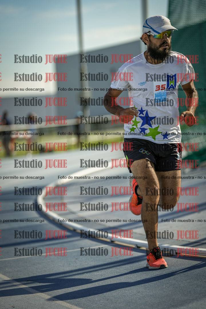 Fotos de los 1500 m llanos de varones