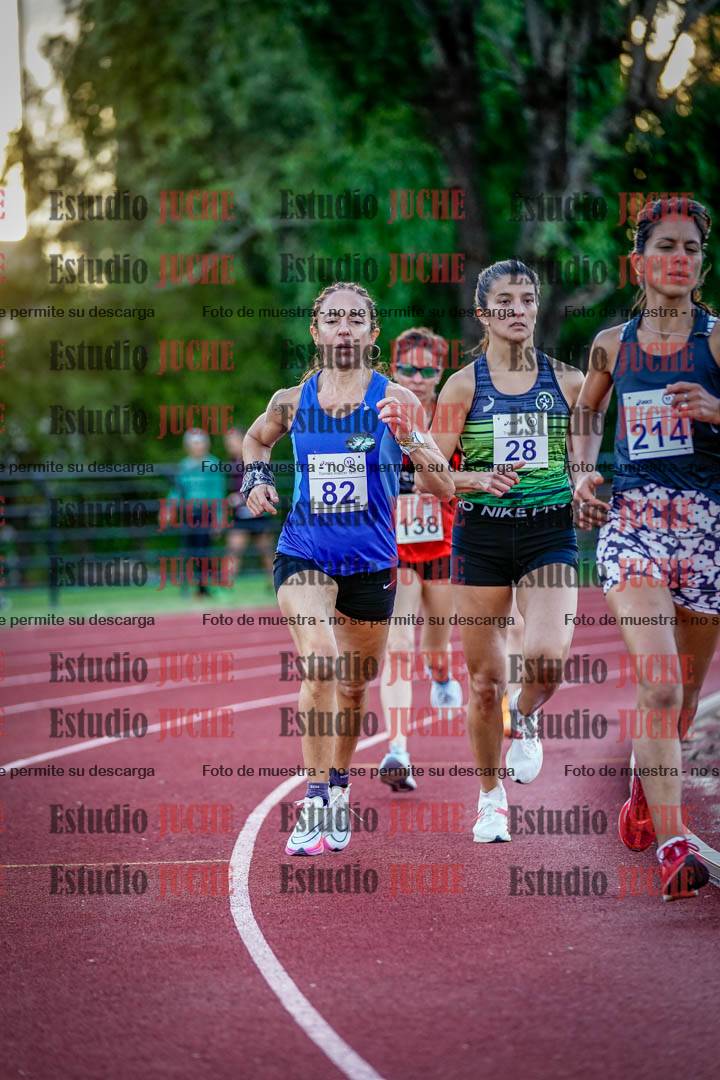 Fotos de los 1500 m llanos de mujeres