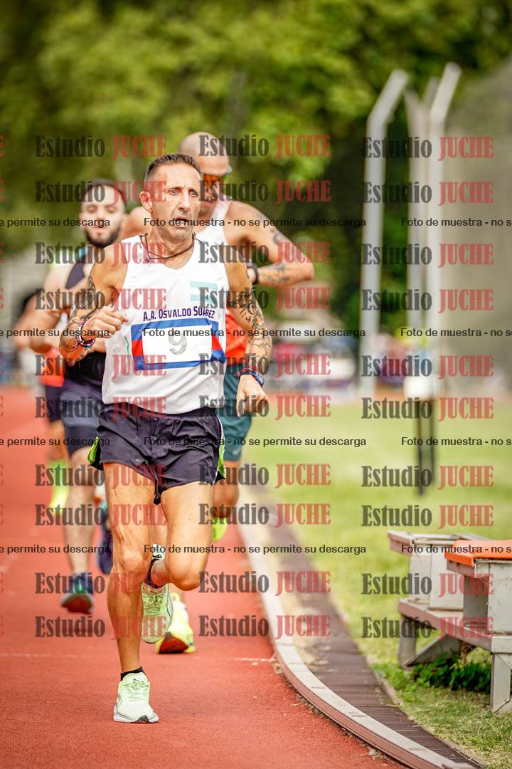 Fotos de los 3000 m llanos de varones