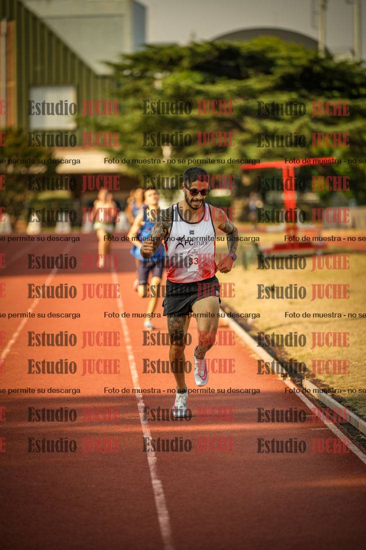 Fotos de los 1500 m llanos de varones