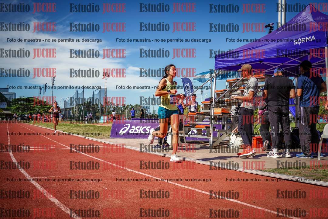 Fotos de los 5000 m llanos de mujeres