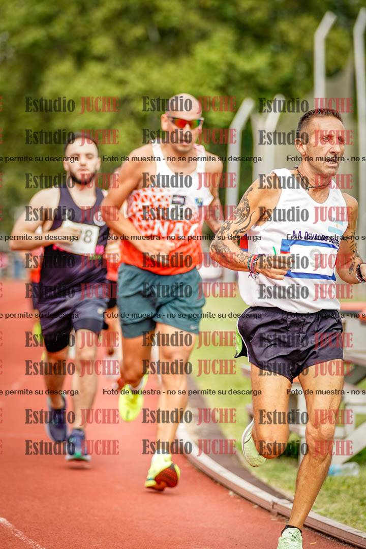 Fotos de los 3000 m llanos de varones