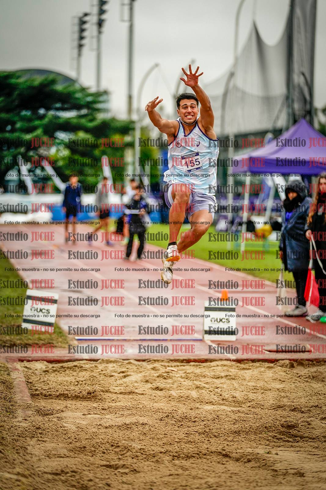 Fotos del salto en largo de varones - decatlón 2