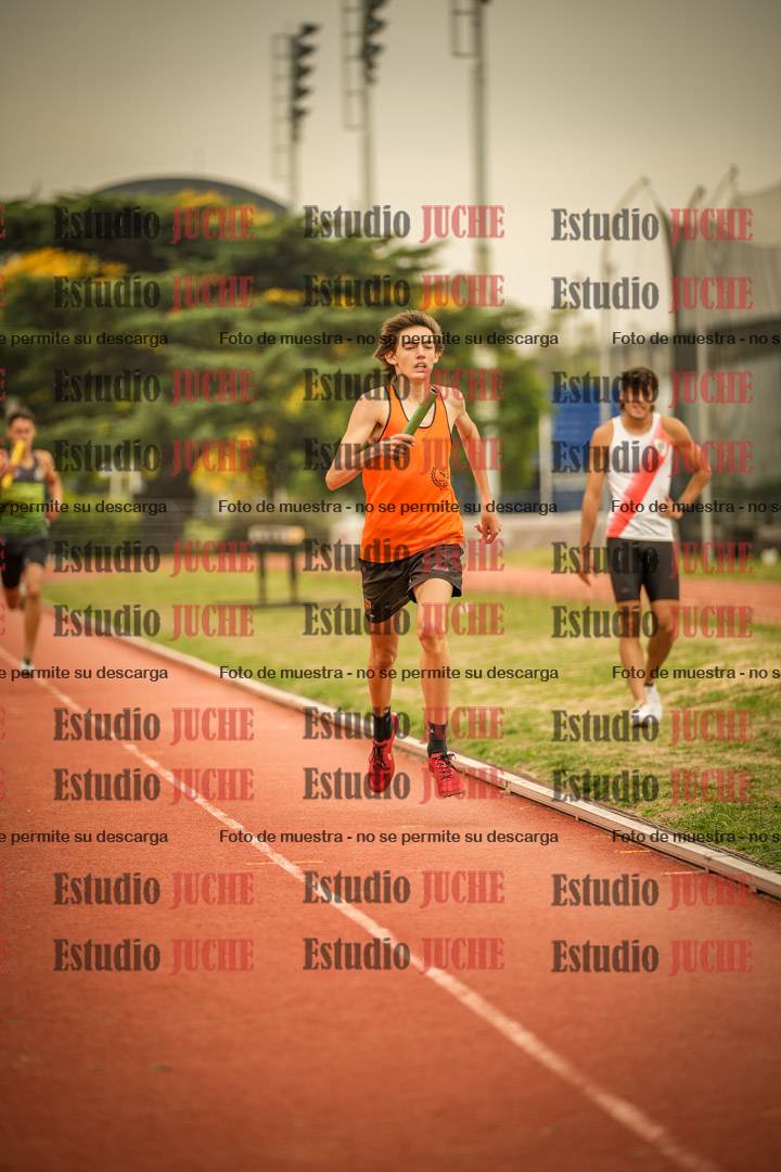 Fotos de las Postas 4x400 m de varones
