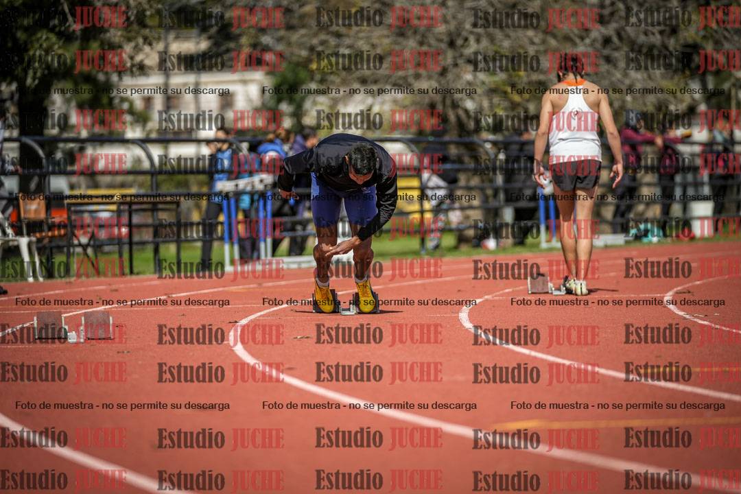 Fotos de los 200 m llanos de varones