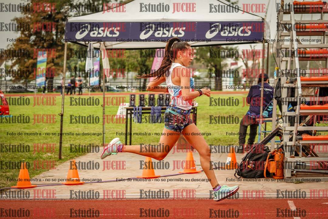 Fotos de los 5000 m llanos de mujeres