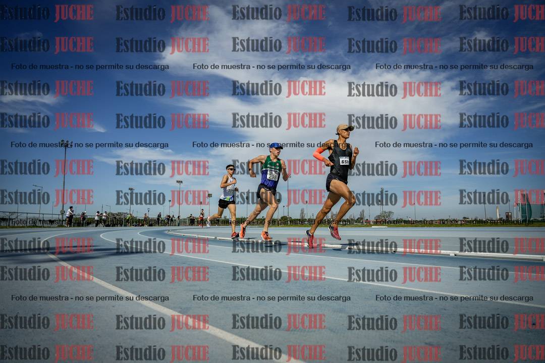Fotos de los 3000 m llanos de varones