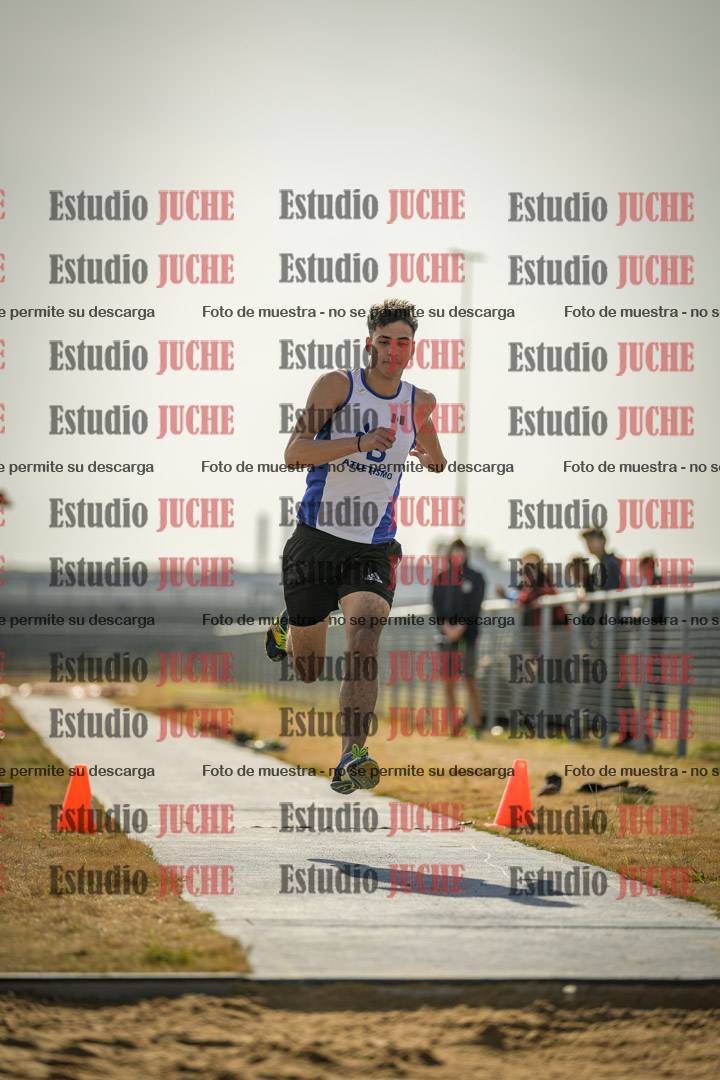 Fotos del salto triple de varones