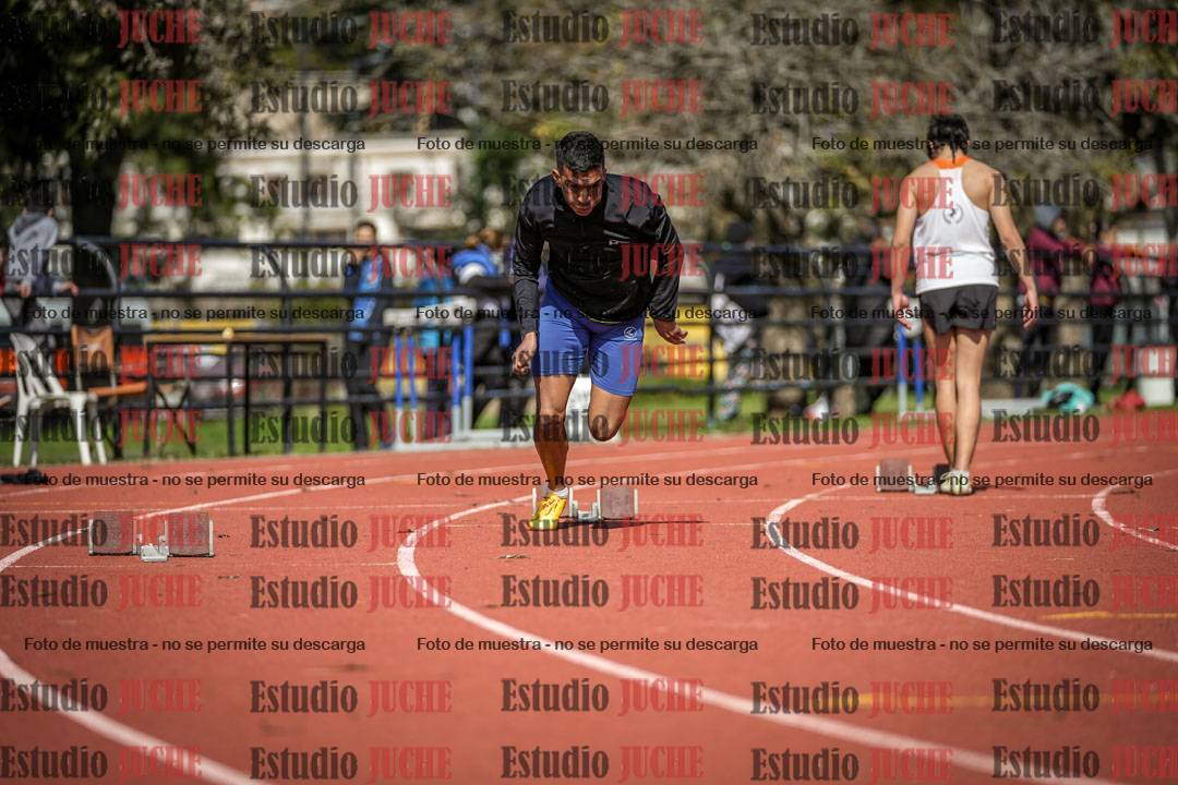 Fotos de los 200 m llanos de varones