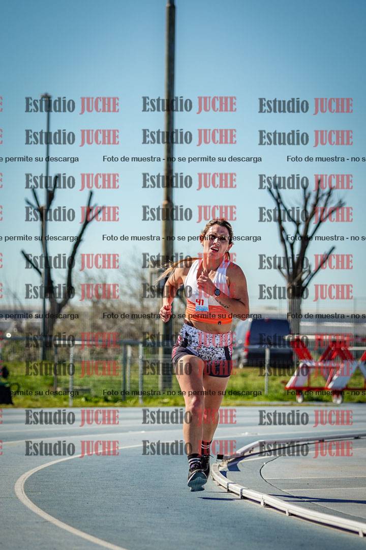 Fotos de los 5000 m llanos de mujeres y varones