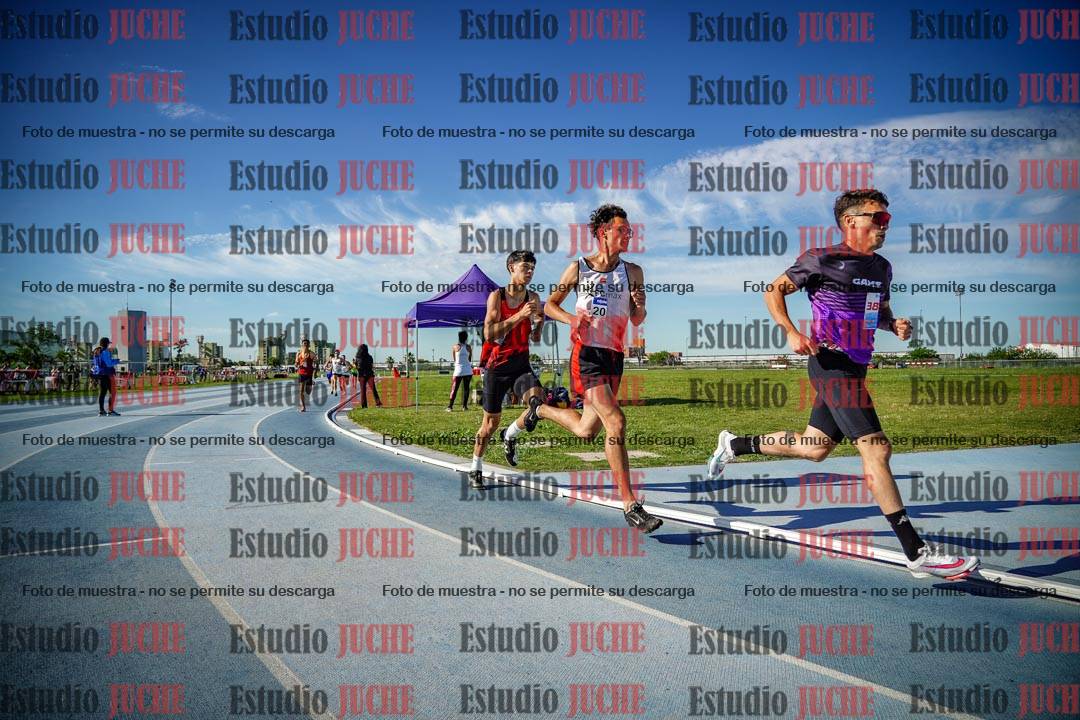 Fotos de los 1500 m llanos de varones
