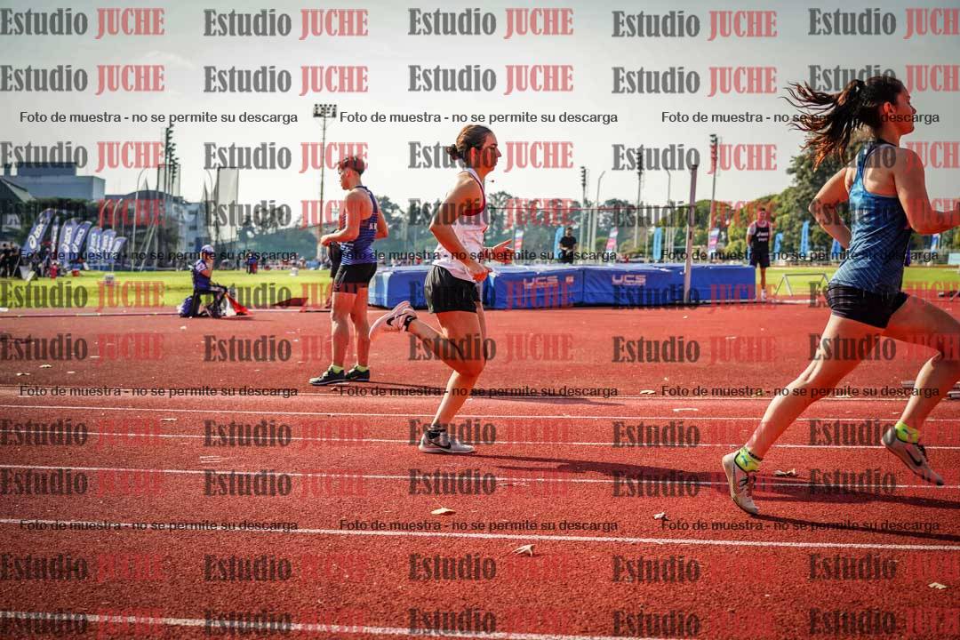 Fotos de los 800 m llanos de mujeres - heptatlón 7